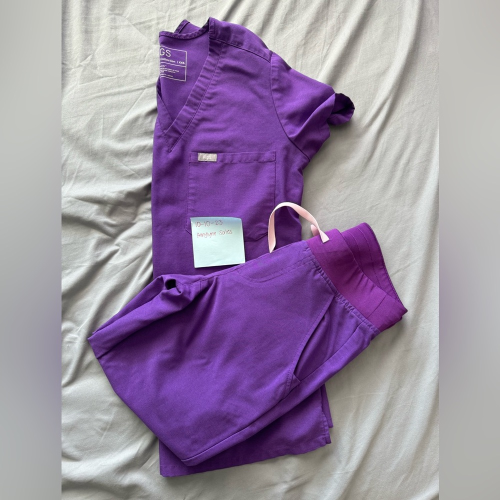 FIGS Scrubs